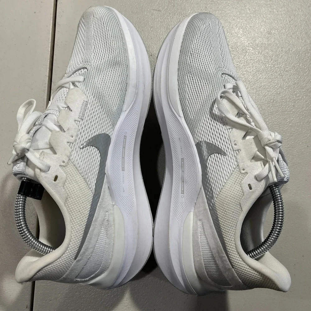 Nike Air Zoom Structure 25 Running Shoes Womens 11 Metallic Mens 9.5 DJ7884-101